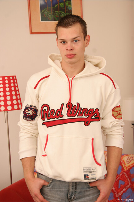Jakub 9 - TylersRoom - Cumshot