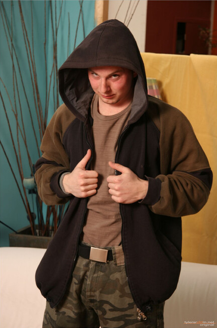 Karel - TylersRoom - Teens